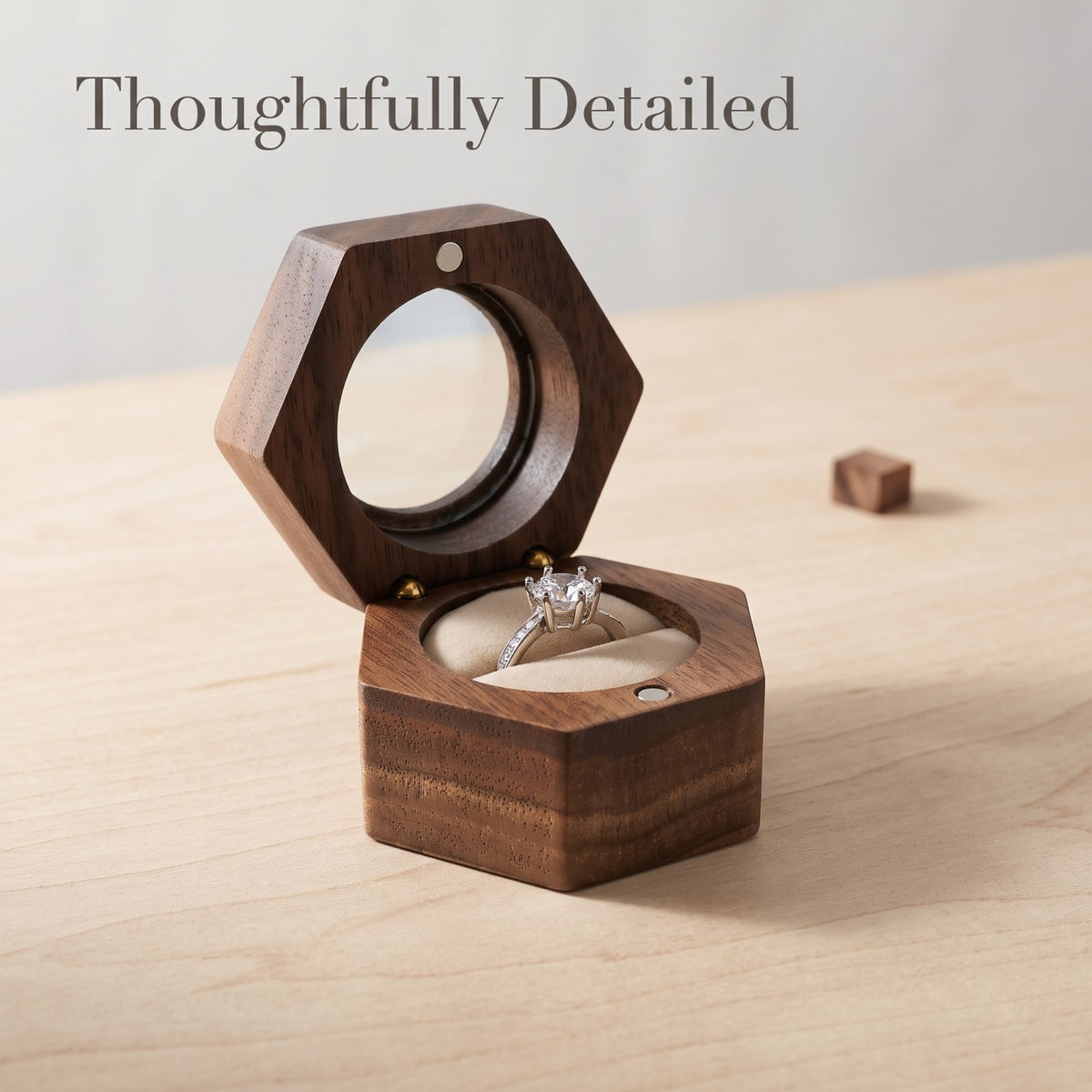 Walnut ring box close-up of the walnut grain and edge - Lucent - MAHOOSIVE