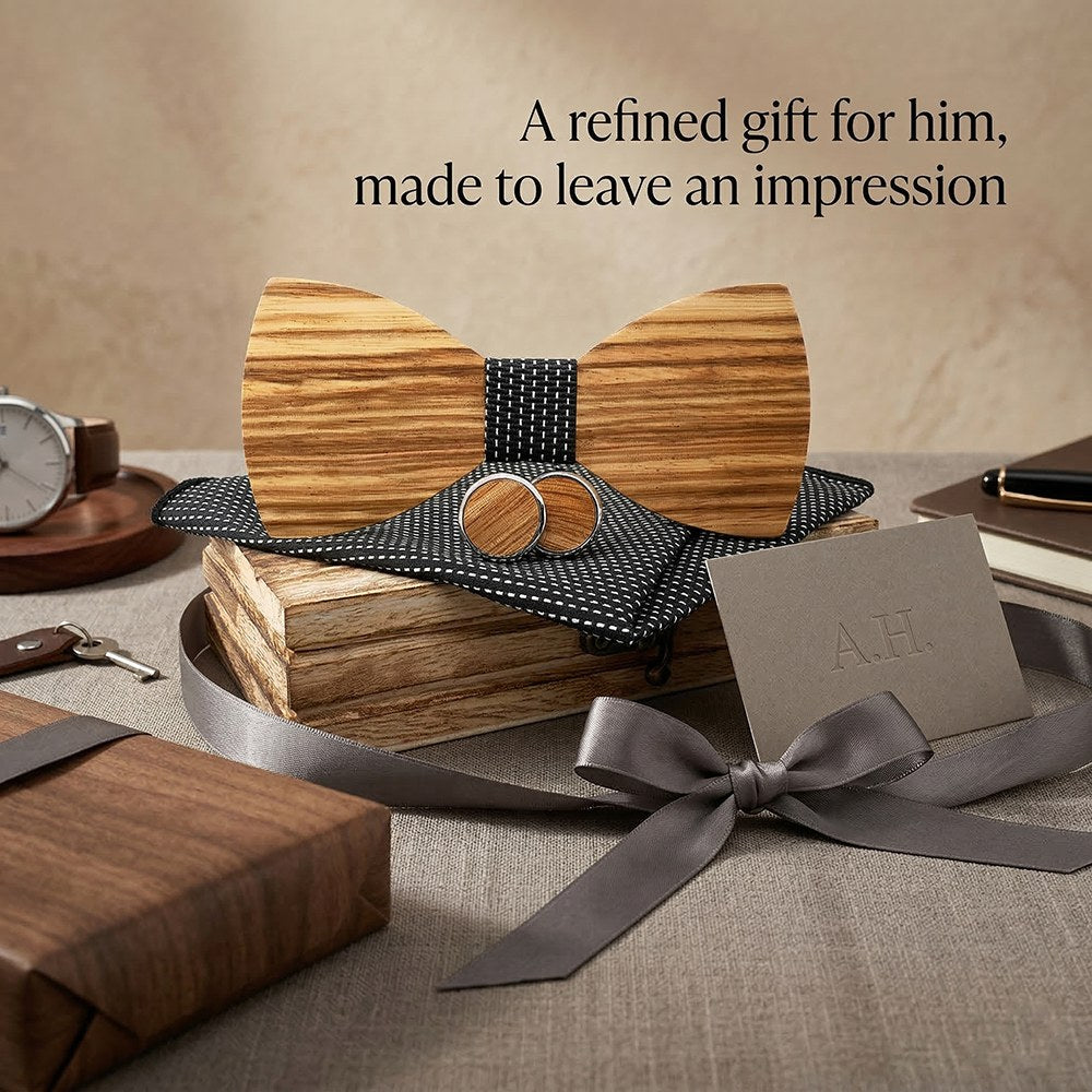 Savile walnut bow tie with cufflinks and pocket square - photo 2 - MAHOOSIVE