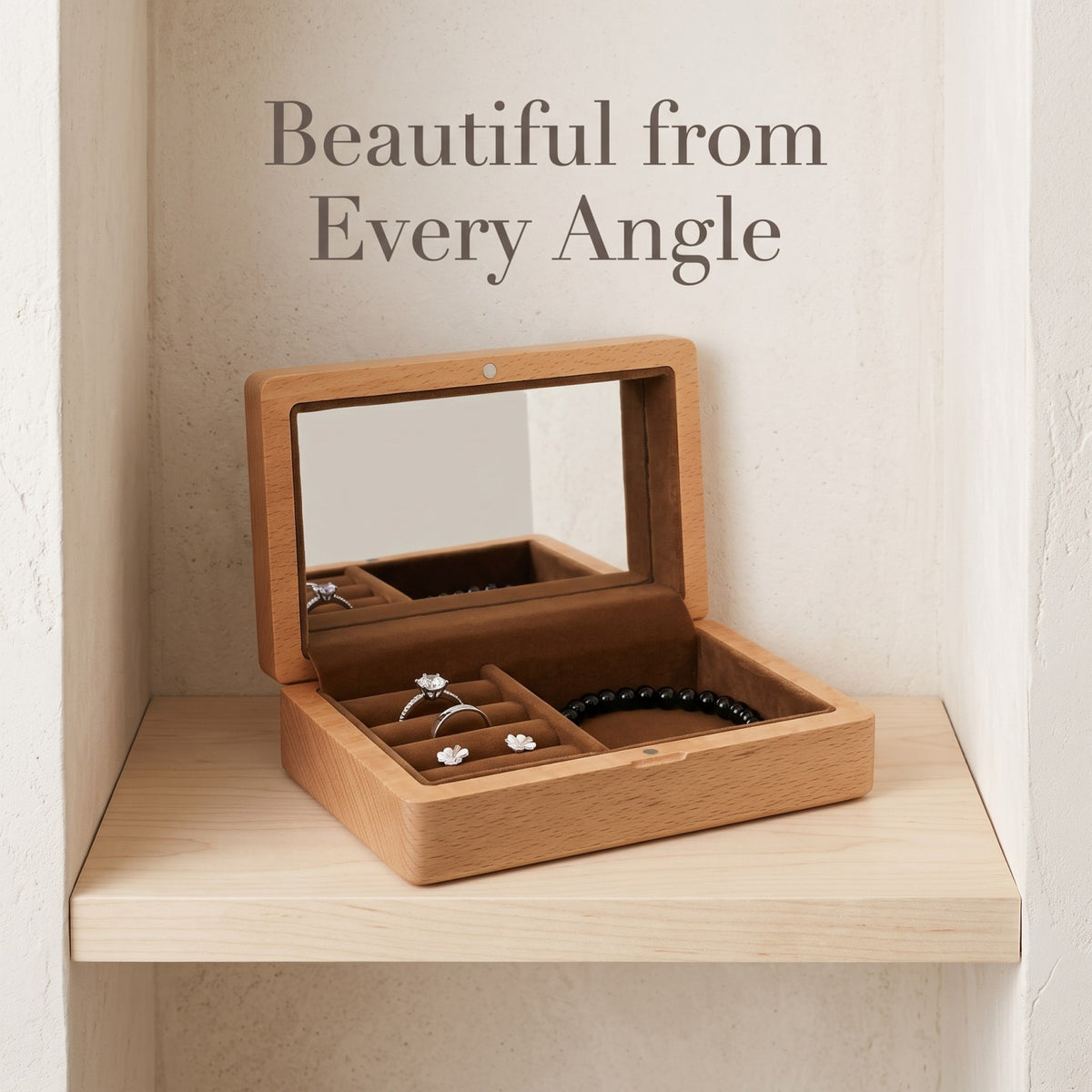 Walnut jewellery box seen from the side - Vitrine - MAHOOSIVE
